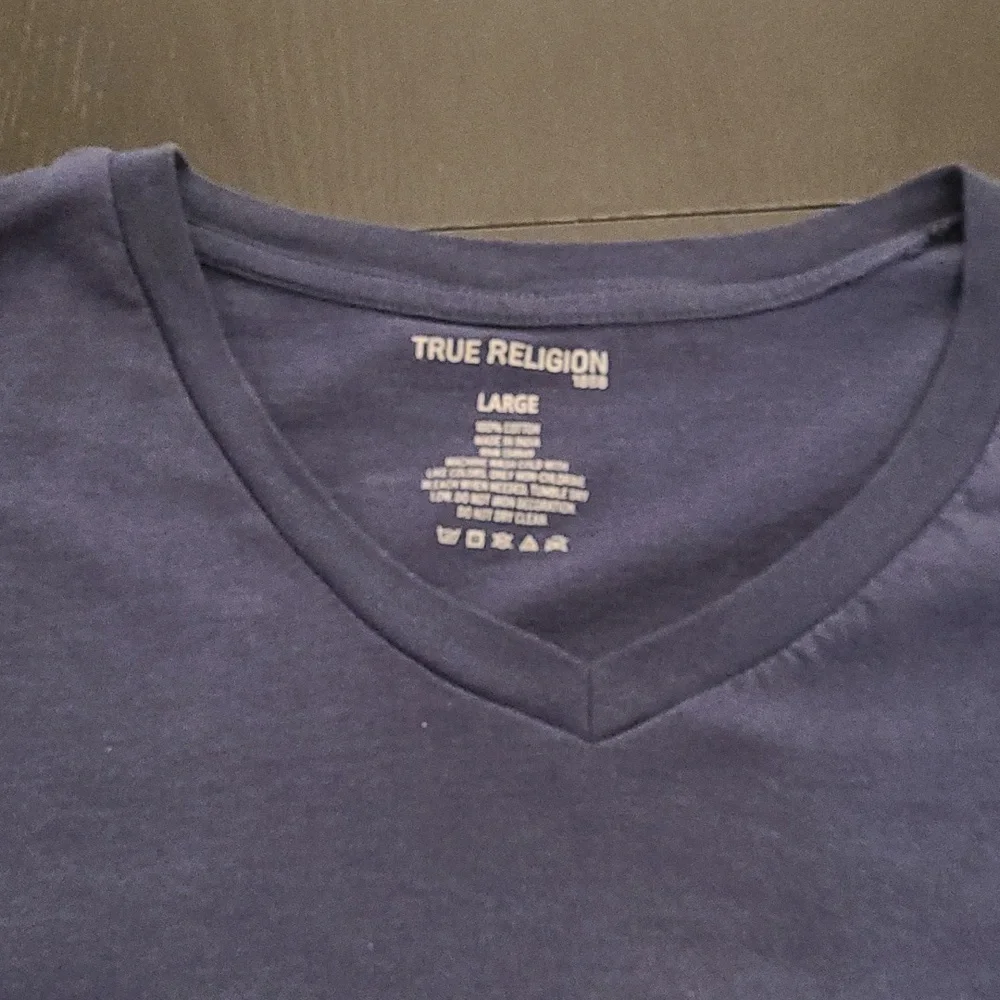 True Religion Men's T-Shirt Large